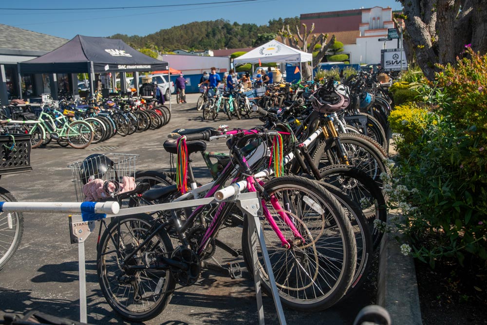 secure bicycles and stroller parking area