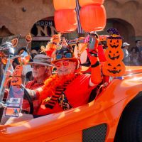 Tricked out pumpkin dune buggy